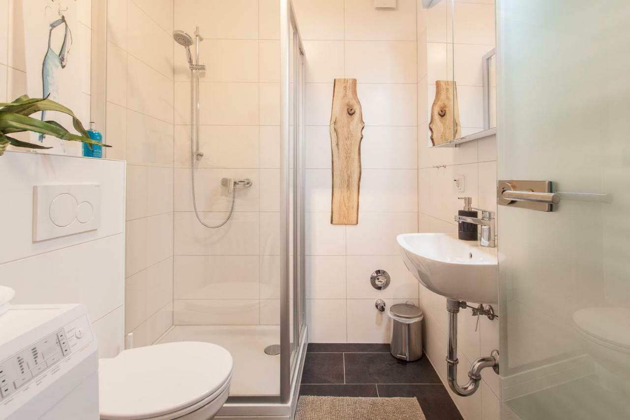 Wohnen An Der Juliuspromenade Main Appartement Würzburg Buitenkant foto